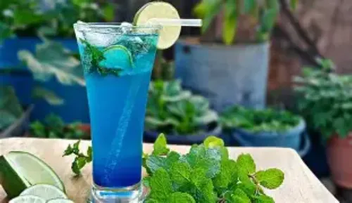 Blue Lagoon Mojito